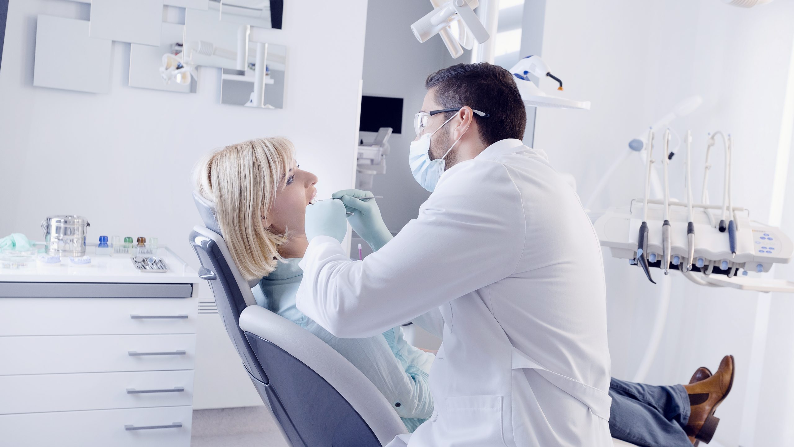 Dentist in Aberdeen, MS